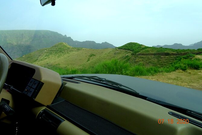 Private Full Day Off-Road Tour in Madeira - Stop 3: Porto Moniz Natural Swimming Pools and Lunch with Sea Views