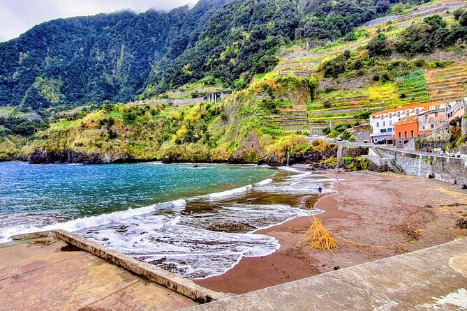 Private Full Day Off-Road Tour in Madeira - Stop 1: Old Roads from Funchal via Câmara de Lobos to Ribeira Brava