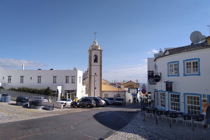 Private Guided Tuk Tuk Tour with pick-up and drop-off in Albufeira - Pickup at Largo dos Pintassilgos (and how to not waste time)
