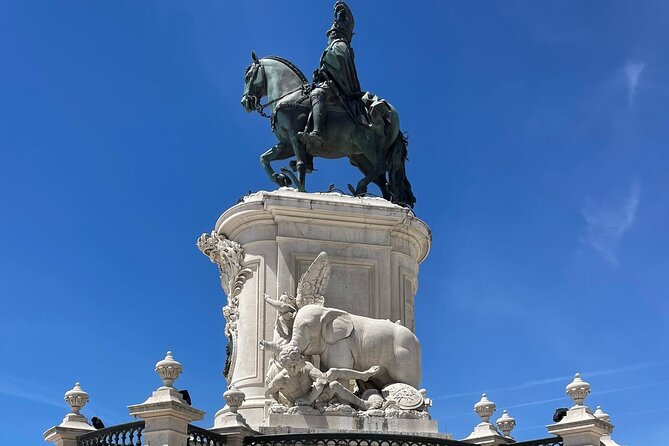 Private Guided Walking Tour in Lisbon - Where this Lisbon route makes sense (and why you’ll like it)
