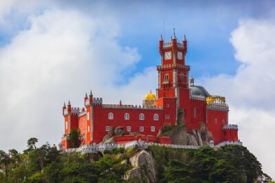 Private Half Day Tour to Sintra and Pena Palace from Lisbon - Castelo dos Mouros: Moorish Castle walls and Portugal’s early turning point