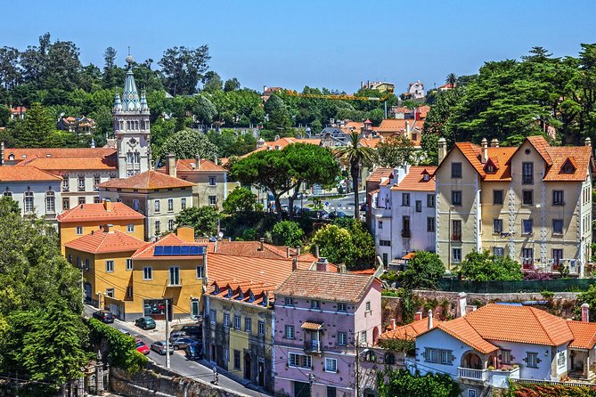 Private Half-Day Tour to Sintra from Lisbon - Castelo dos Mouros: Quick Views, Real Castle Vibes