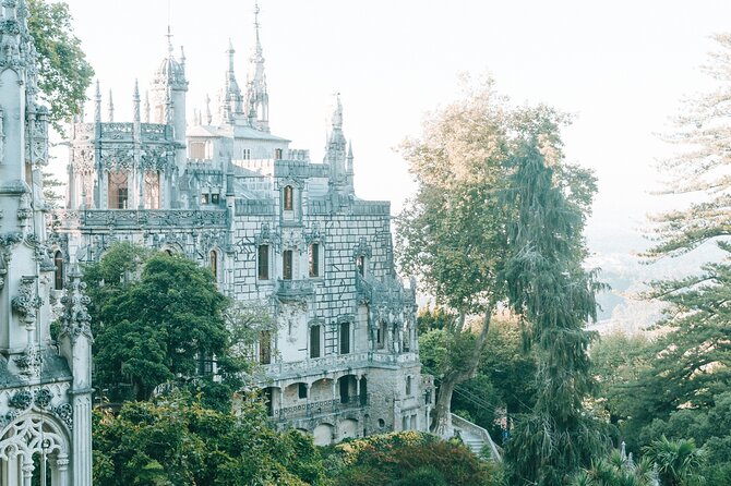 Private Jeep Safari in Sintra - Monserrate outside looks: short explanation, good payoff
