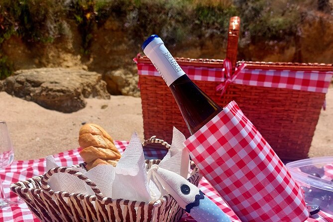 Private Jeep Tour from Lisbon – Arrábida, Sesimbra & Beach Picnic - Key highlights worth clocking