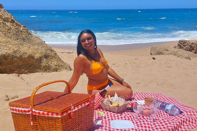 Private Jeep Tour from Lisbon – Arrábida, Sesimbra & Beach Picnic - Arrábida Natural Park off-road ride: closer to the vegetation