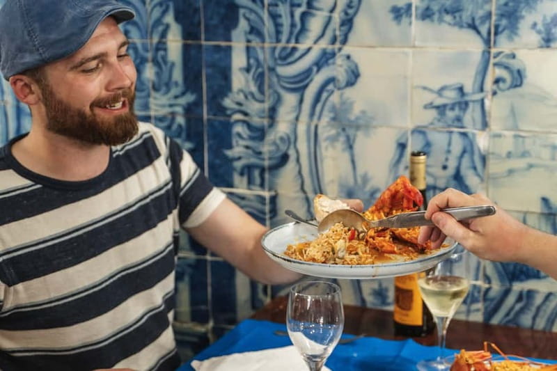 Private Lisbon Food Tour in Baixa with Wine & Local Delights - What 8 tastings feels like during a tight 3-hour walk