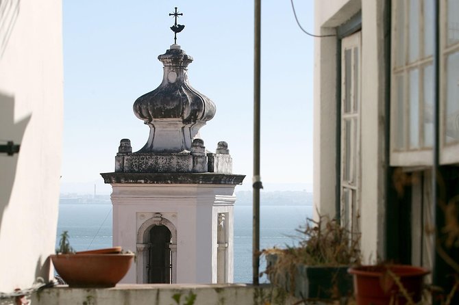 Private Lisbon Walking Tour - Guide quality: how the personalities shape the whole walk