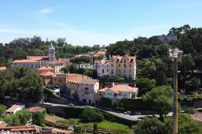 Private Monuments Tour in Sintra from Lisbon - Castelo dos Mouros: Moorish Walls and a View Worth the Climb
