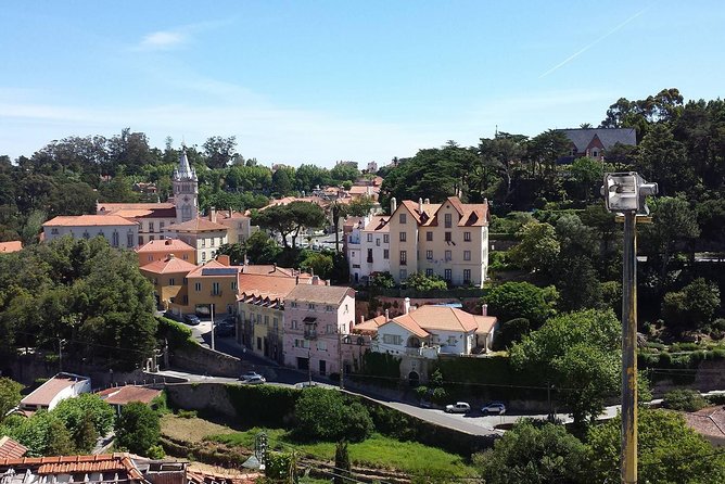 Private Monuments Tour in Sintra from Lisbon - Castelo dos Mouros: Moorish Walls and a View Worth the Climb