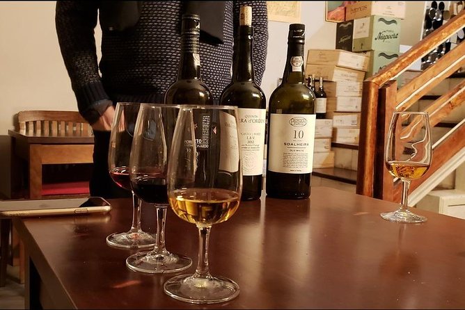 PRIVATE Porto food & wine tour - Meet At Av. dos Aliados: Easy Start in Porto