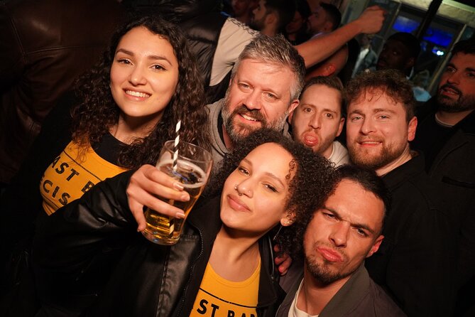Private Pub Crawl in Lisbon - What This Private Pub Crawl Does Better Than DIY