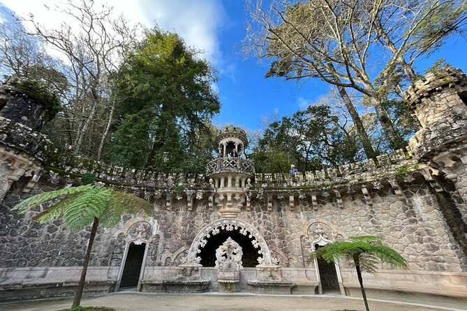 Private: Quinta da Regaleira & Sintra Historic Center Guided Tour - Practical tips to make the most of your 2 hours