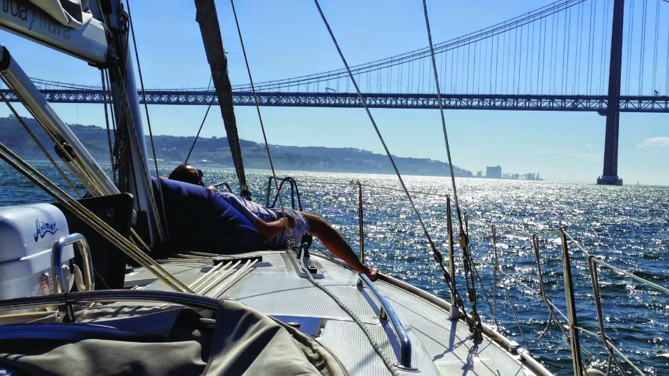 Private Sailing Boat Tour Lisbon with a drink: 2 to 8 Hours - Mar da Palha and That Basin-Water Contrast You’ll Notice
