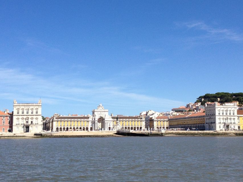 Private Sailing Boat Tour Lisbon with a drink: 2 to 8 Hours - Drinks and Crew: The Part That Makes It Feel Personal