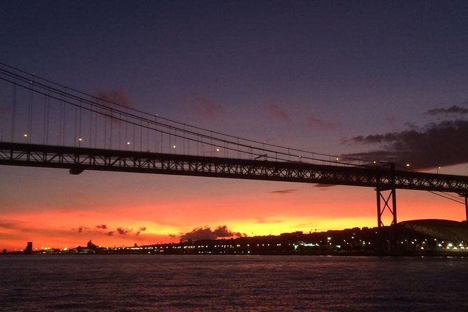 Private Sailing Cruise in Lisbon with Drinks - Getting On Board Near Museu do Oriente (and Finding the Dock Fast)