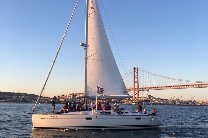 Private Sunset Sailing cruise from Lisbon - The route: what you’ll see as the sun goes down