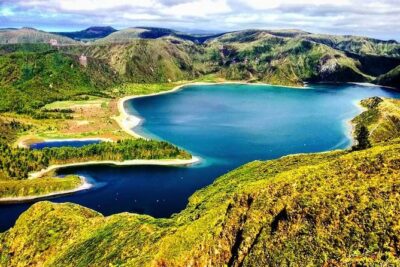 Private Tour 1-4 people Full Day Sete Cidades & Lagoa do Fogo - Lagoa do Fogo: the second big scenery hit with breathing room built in