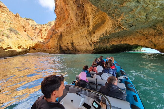 Private Tour Benagil Caves from Portimao - Praia de Benagil and the Benagil Cave Stop: What to Expect