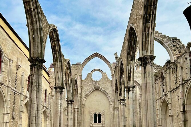 Private Tour DE Tuk Tuk Chiado and Bairro Alto in Lisbon - Basílica da Estrela: the dome, the calm garden, and the inside details