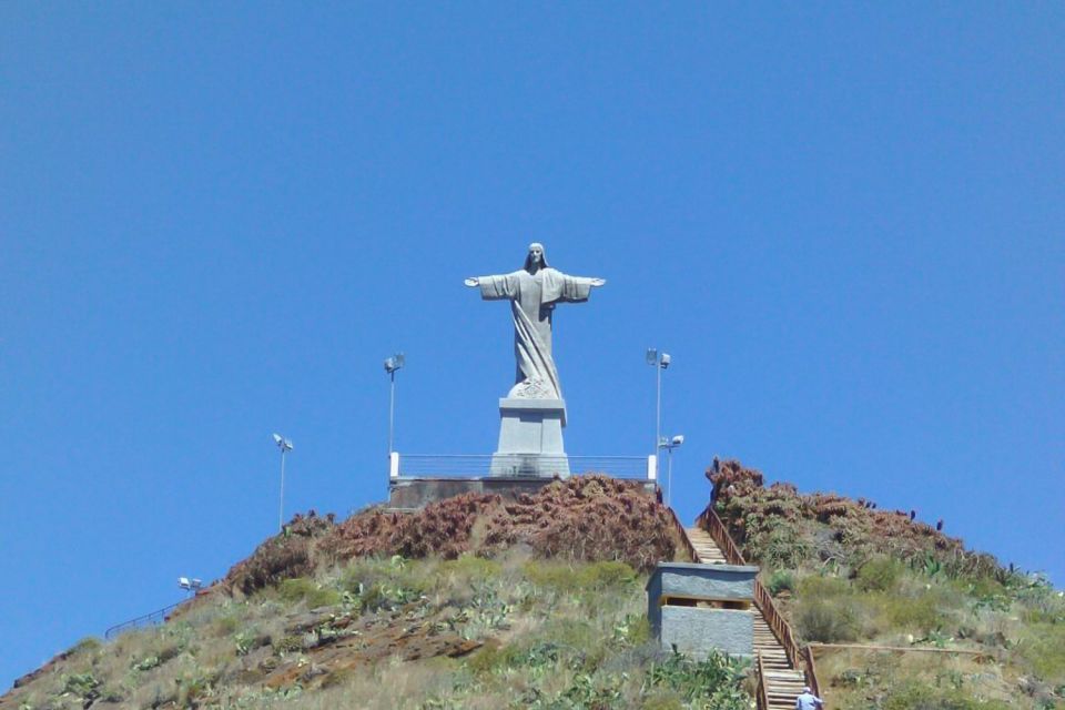 Private Tour: Guided Tuk Tuk Tour of Garajau and Cristo Rei - Key things I’d highlight before you go
