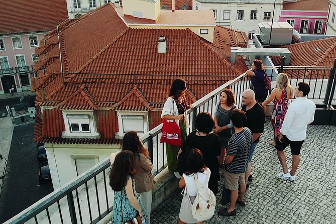 Private Tour: Lisbon Sunset Walking Tour with Fado Show and Dinner - Chão do Loureiro at Sunset: The Best “Pause and Look” Stop