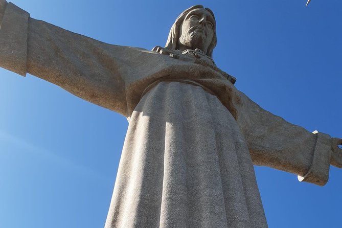 Private Tour of Lisbon - A private Lisbon highlights day that starts in Sesimbra