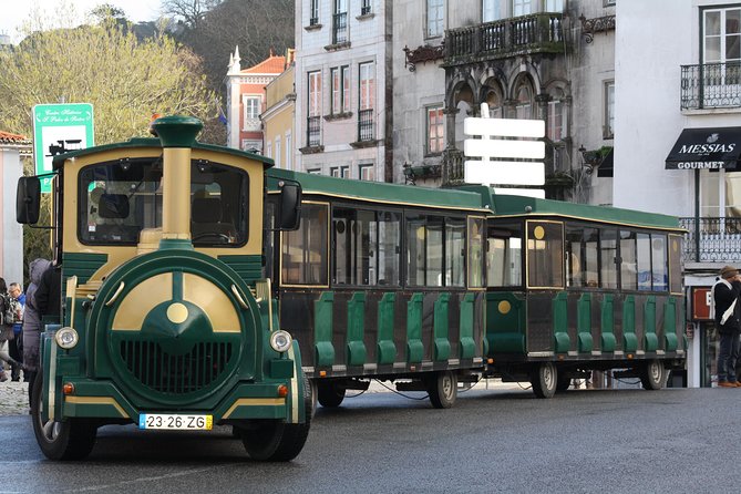 Private Tour Sintra and Cascais Full Day - Guide Quality and Scheduling: The Difference Between a Drive and a Day