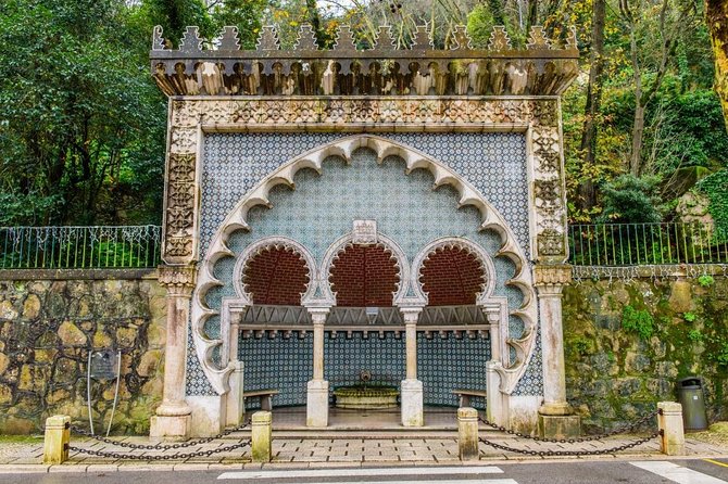 Private Tour: Sintra, Cabo da Roca and Cascais Day Trip from Lisbon - Castelo dos Mouros, Moorish Fountain, and Monserrate: small stops with big payoff