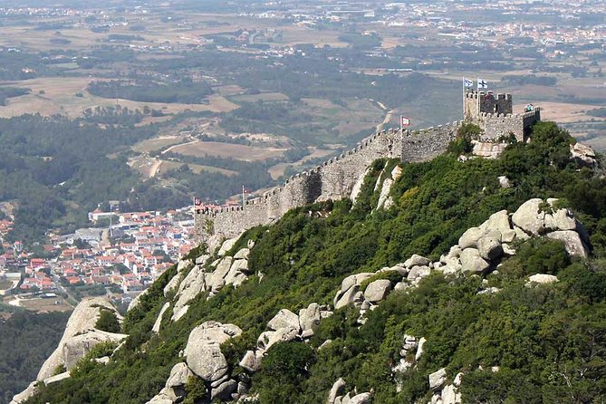Private Tour Sintra, Cabo Da Roca E Cascais - Moorish Castle: the quiet opener with big backstory