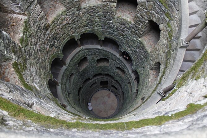 Private Tour Sintra from Lisbon Palaces of Pena and Regaleira - Cascais: one hour to enjoy the coast like locals