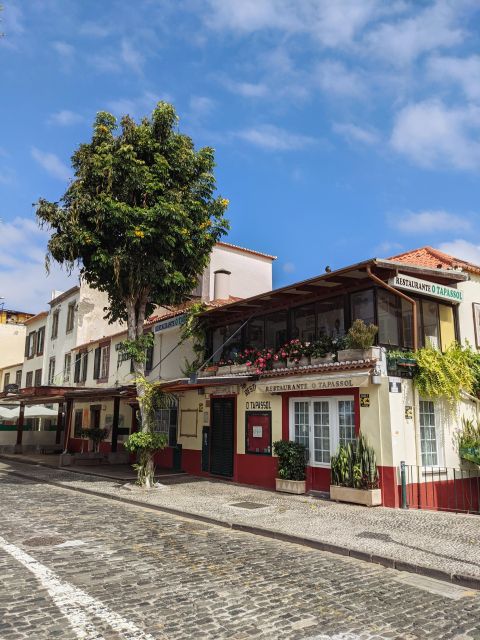 Private Tour:Historical Old Town 1-Hour Tour by Tuk Tuk - Key Highlights Worth Betting Your Hour On