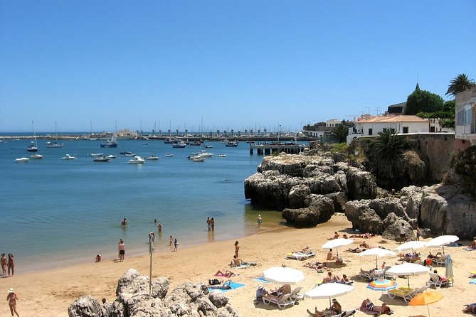 Private transfer: Lisbon Airport to Sintra,Cascais and Estoril - The Car Ride From Lisbon to Sintra, Cascais, or Estoril