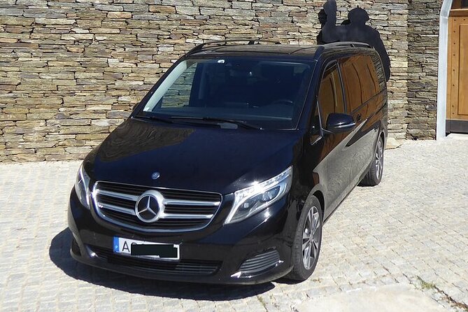 Private Transport Lisbon - Porto or Porto - Lisbon with 3 Stops - Value: is $431.31 per person worth it?
