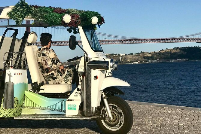 Private tuk tuk tour in old city Lisbon (Standard-1h30) - Price and timing: what you’re really paying for
