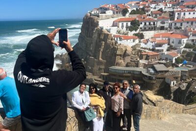 Private Tuk Tuk Tour of Sintra and Beaches - The palace half: timed viewpoints that actually help