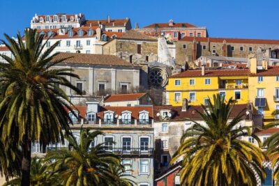 Private tuk tuk tour through the historic center of Lisbon - Hard Rock Cafe pickup and the 1 hour 30 minute rhythm