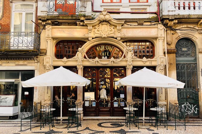Private Walking Tour in Porto with Optional Lello Bookshop Ticket - Carmo Church tiles and Capela das Almas: blue-and-white that sticks