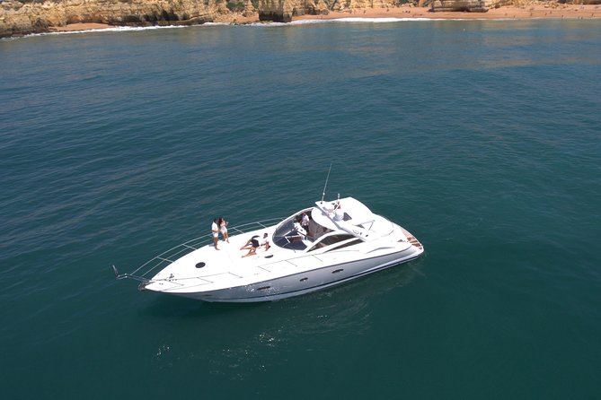 Private Yacht Hire in The Algarve - Majestic - Majestic Private Yacht Hire in Algarve: the feel of your own day at sea