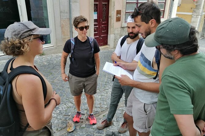 Queer Lisbon - A Treasure Hunt in LGBT History - Courts, censorship, and the places you don’t expect to carry queer stories