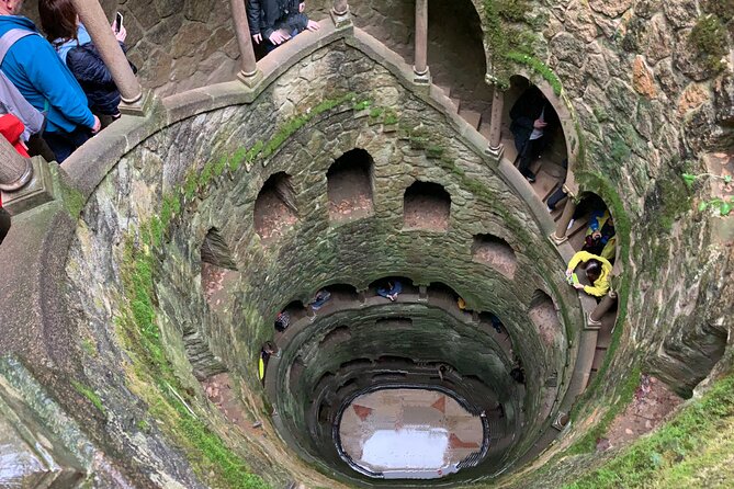 Quinta da Regaleira and Visit to Sintra Private Half Day Tour - Sintra’s Historic Center Stop: a quick orientation plus local sweets