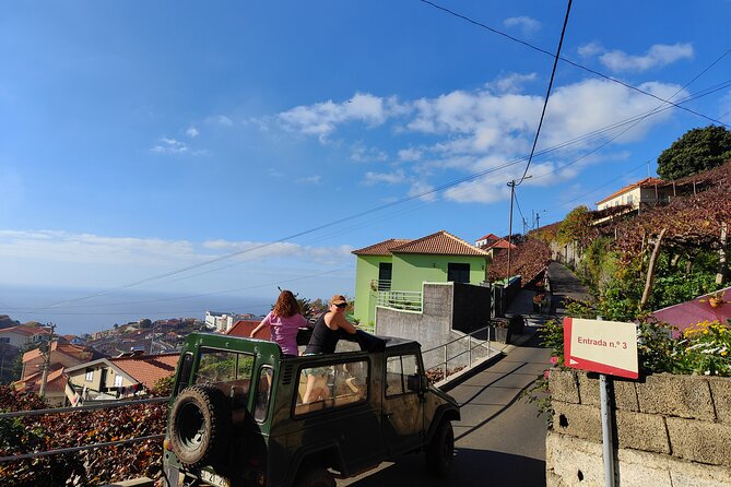 Real Life, Mountains & Sea Cliffs (Nun´s Valley View) - Half Day 4x4 Tour - Climbing to Jardim da Serra: Boca dos Namorados and Nuns Valley