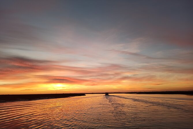 Ria Formosa Sunset 1 hour Boat Trip in Faro - Ria Formosa at sunset: why a short boat trip still delivers