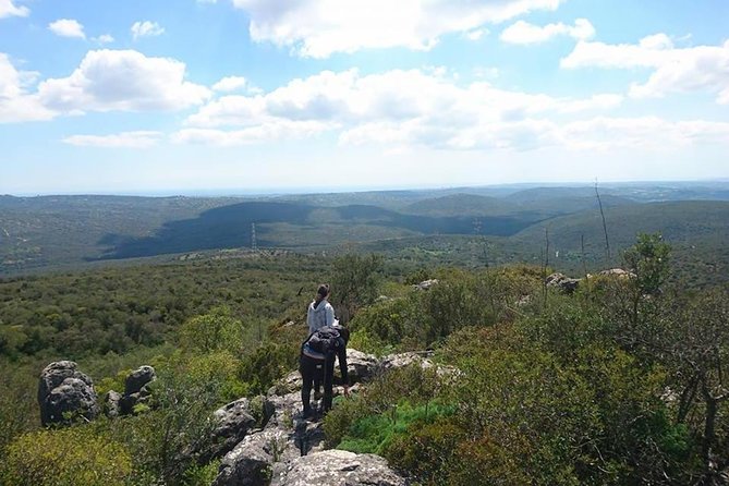 Safari & Boat Tour - Mountains & Dolphins - What to pack for an Algarve day that can bounce and splash