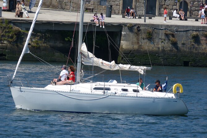 Sailing boat trip on the coast of Porto and on the river Douro - About the Sailing: When the Sails Might Not Go Up