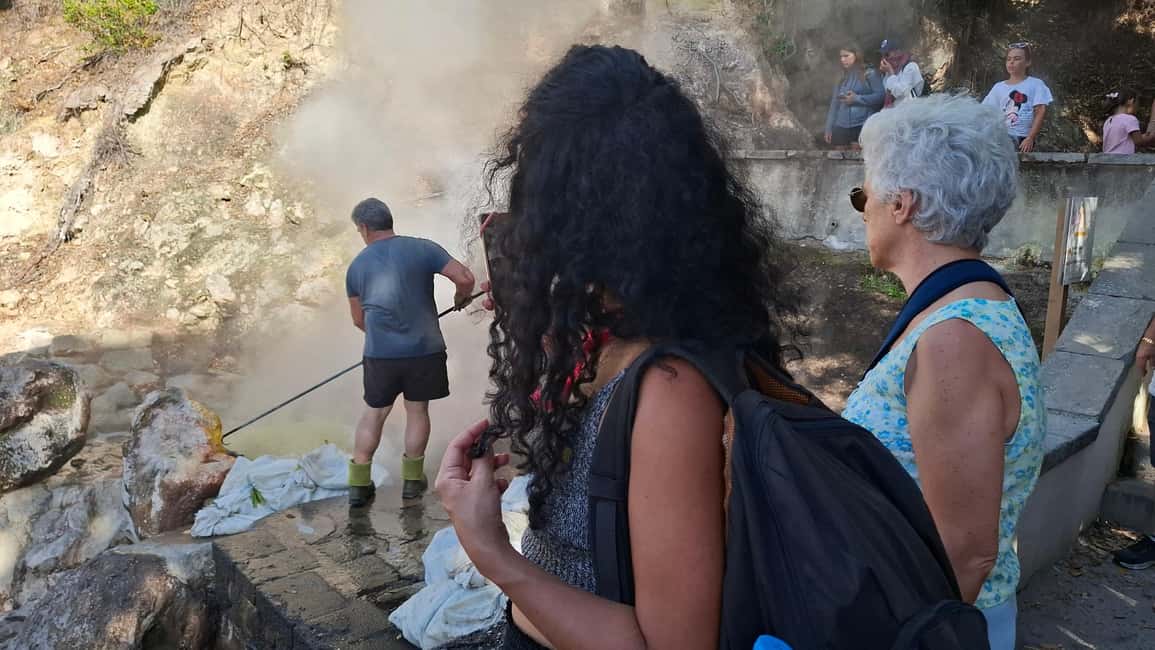 São Miguel: 2-Day Island Tour - East & West Highlights - Day 1 on the West Side: pineapples, crater views, and Sete Cidades lakes