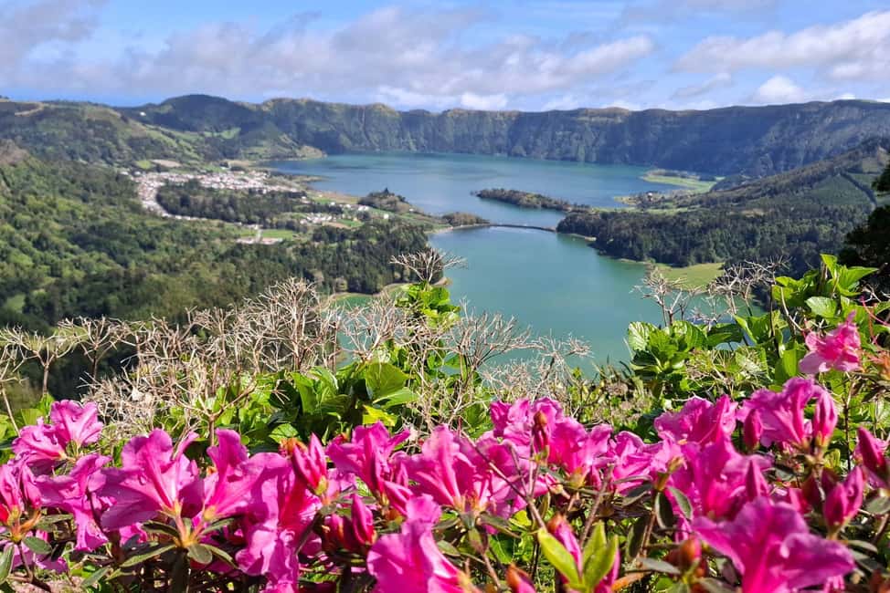 São Miguel: 2-Day Island Tour - East & West Highlights - Timing, pickup, and comfort: tiny details that affect your day