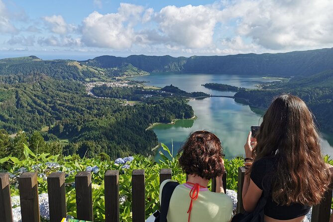 São Miguel 2-Day Tour: Furnas, Sete Cidades, Fogo & Nordeste - Key reasons this São Miguel route feels efficient