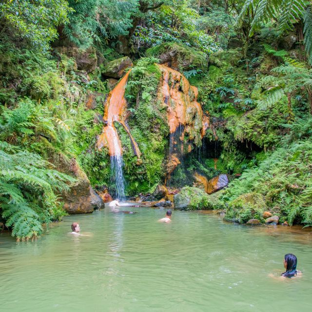 São Miguel: Full-Day Tour to Sete Cidades and Lagoa do Fogo - The big idea: seeing Sete Cidades and Lagoa do Fogo in one go