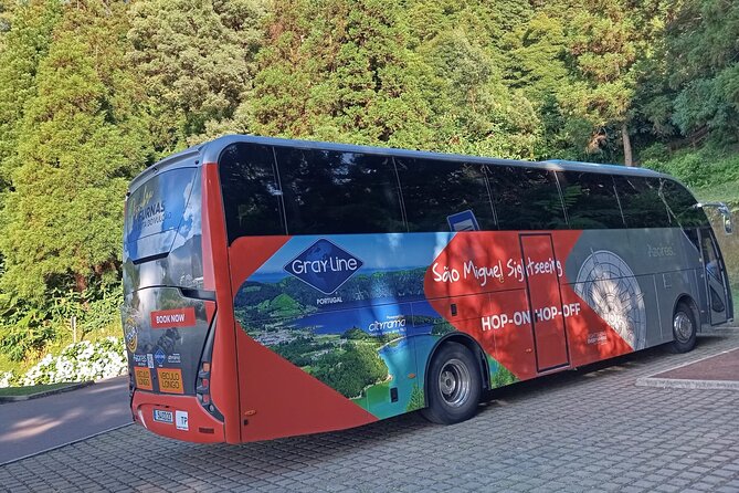 São Miguel Hop-On Hop-Off Sightseeing Bus - Route Snapshot: The Sete Cidades and Kings Viewpoint Side