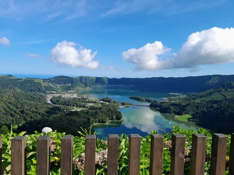 São Miguel island: 2-Day Tour, East & West Island Highlights - Traditional Azorean Food Add-On: How to Plan Your Meals